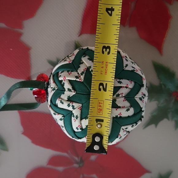 Handmade Quilted Christmas Ornament - Picture 4 of 6